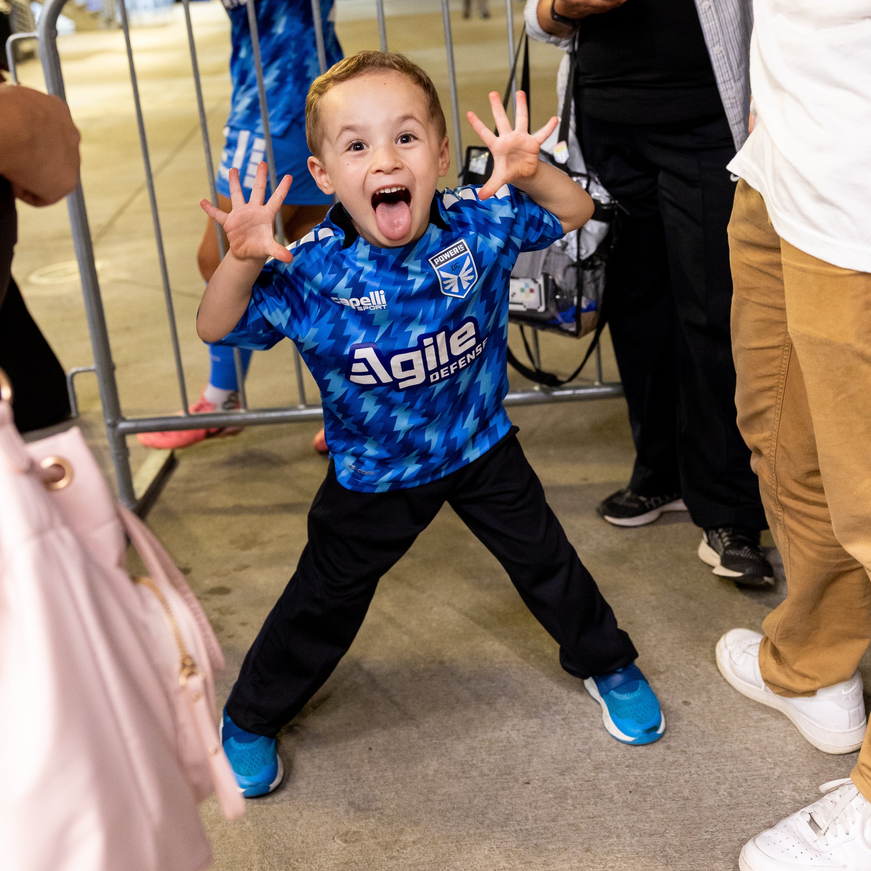 Lightning Strike Youth Away Kit